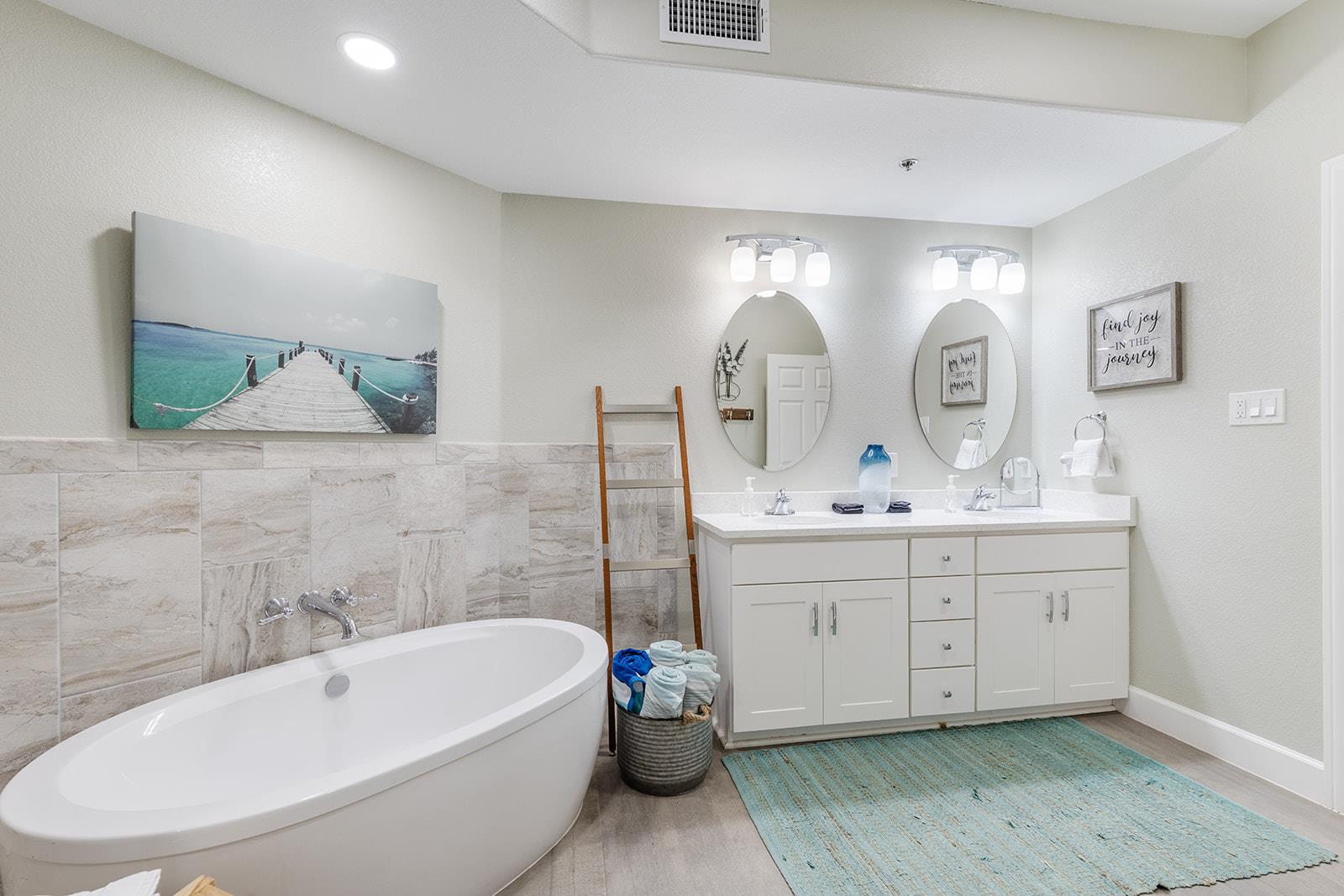 3404 American Drive Lago Vista TX 78645