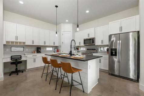 1615 Holly Street Austin TX 78702