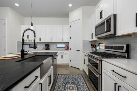 1615 Holly Street Austin TX 78702