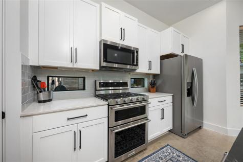 1615 Holly Street Austin TX 78702