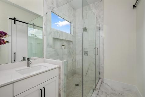 1615 Holly Street Austin TX 78702