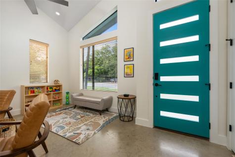 1615 Holly Street Austin TX 78702