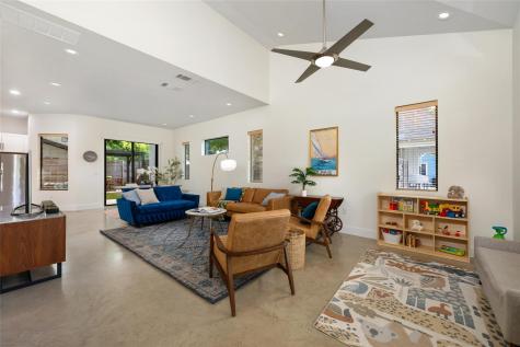 1615 Holly Street Austin TX 78702