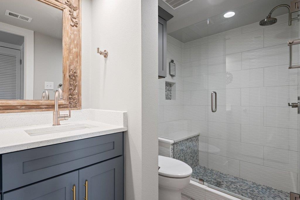 103 Island Drive Horseshoe Bay TX 78657