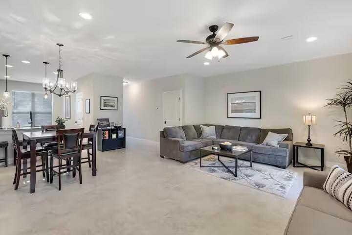 585 Demarett Drive Point Venture TX 78645