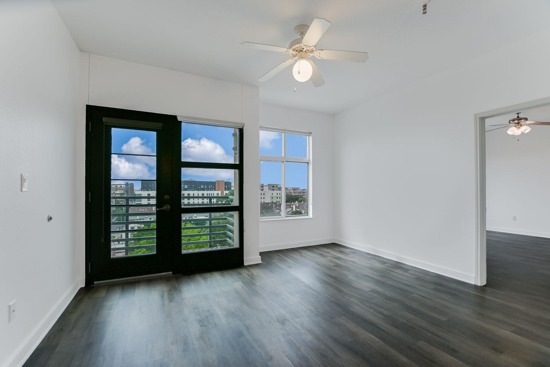 711 W 26th Street Austin TX 78705