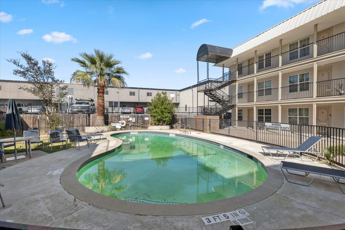 910 Duncan Lane Austin TX 78705