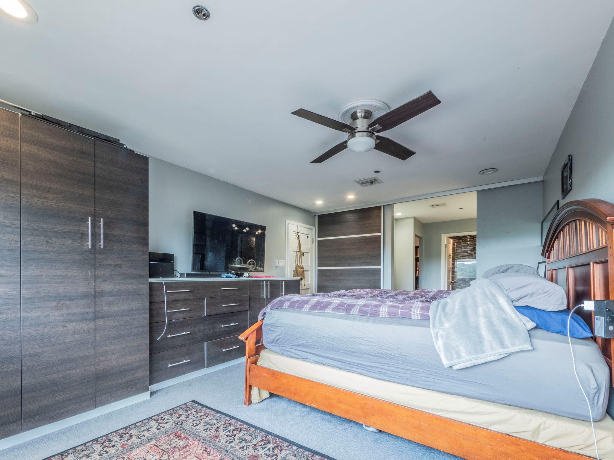 40 N Interstate 35 Highway Austin TX 78701