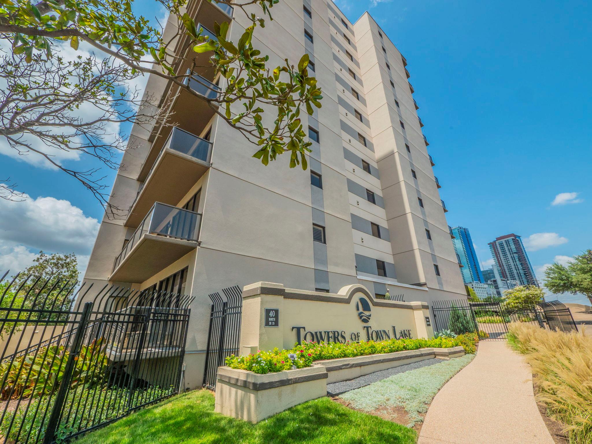 40 N Interstate 35 Highway Austin TX 78701