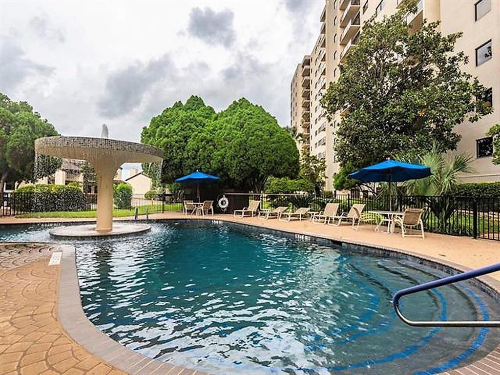 40 N Interstate 35 Highway Austin TX 78701