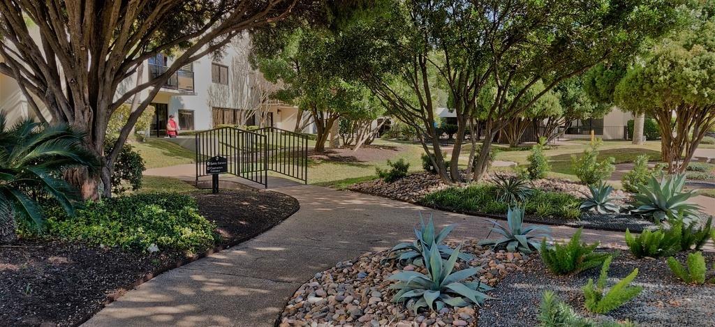 40 N Interstate 35 Highway Austin TX 78701