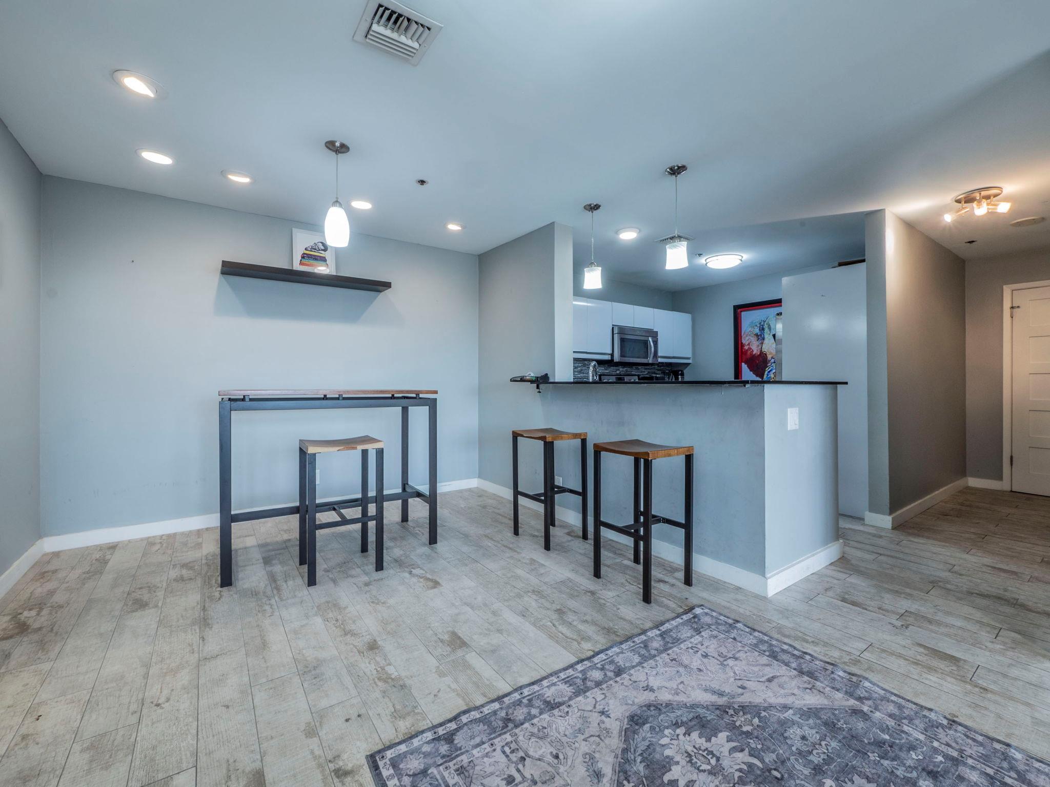 40 N Interstate 35 Highway Austin TX 78701