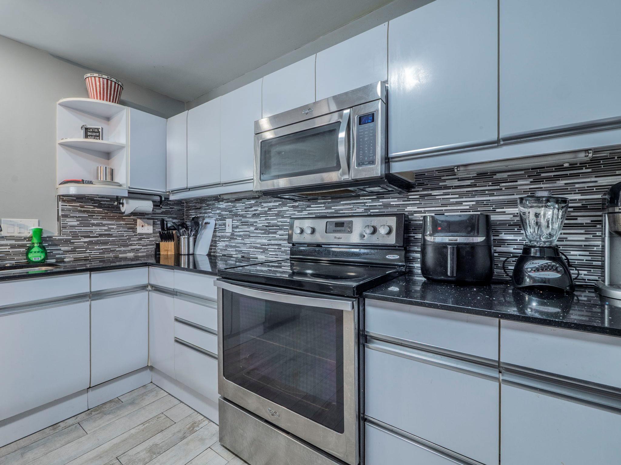 40 N Interstate 35 Highway Austin TX 78701