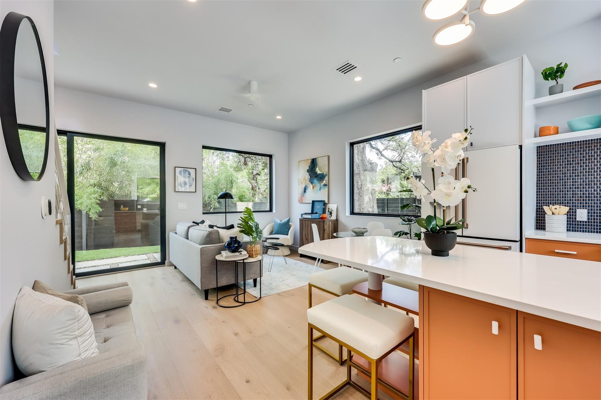 107 W Johanna Street Austin TX 78704