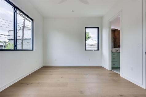 107 W Johanna Street Austin TX 78704