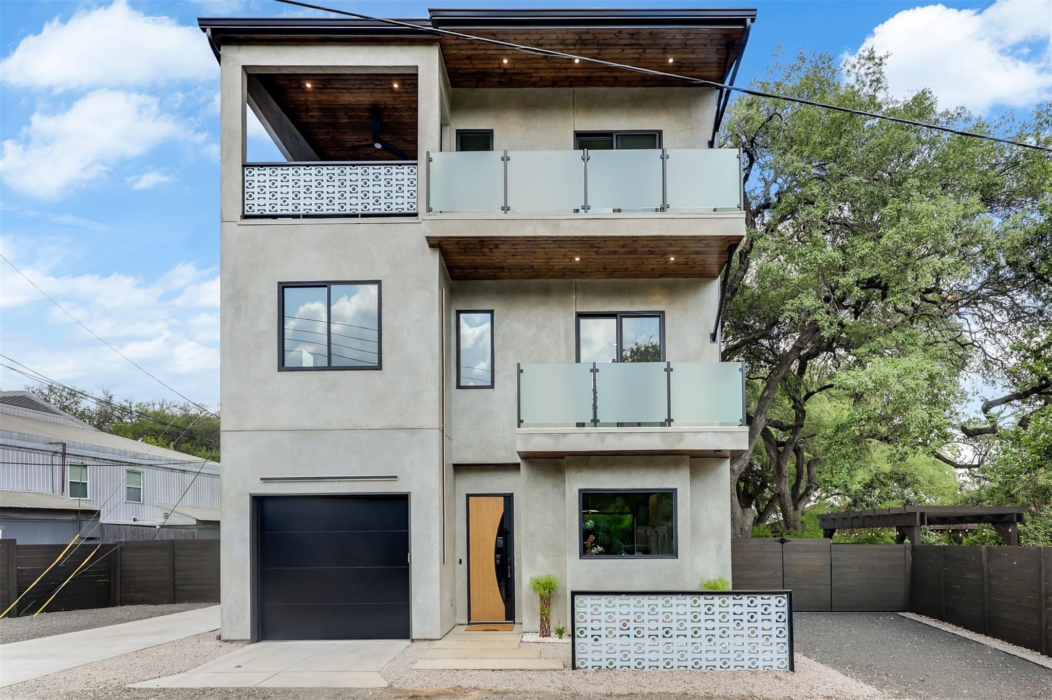 107 W Johanna Street Austin TX 78704
