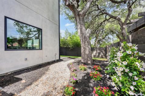 107 W Johanna Street Austin TX 78704