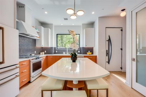 107 W Johanna Street Austin TX 78704
