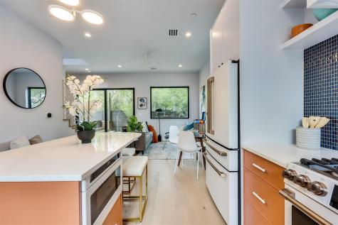 107 W Johanna Street Austin TX 78704