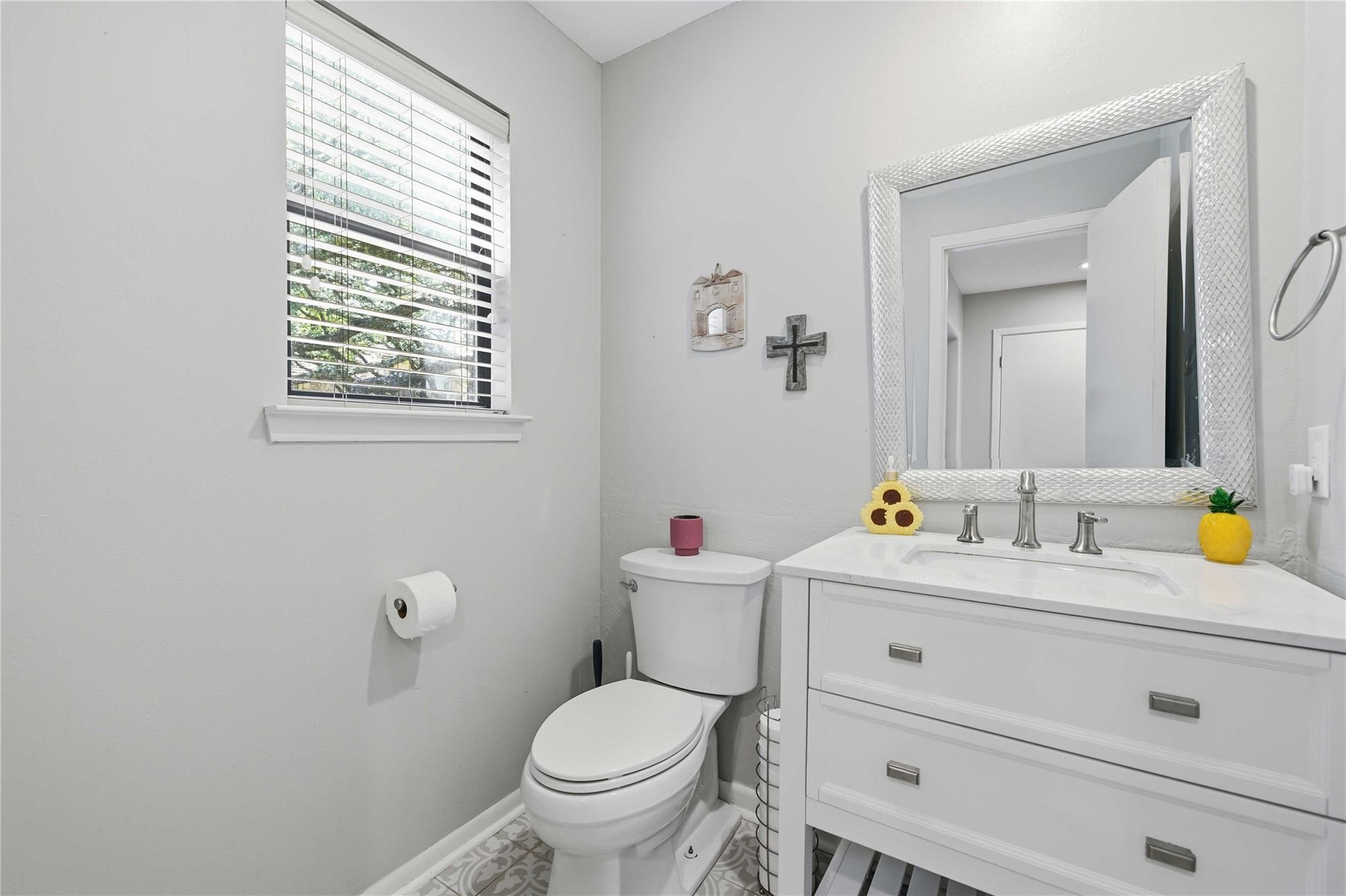 320 Twin Sails Horseshoe Bay TX 78657