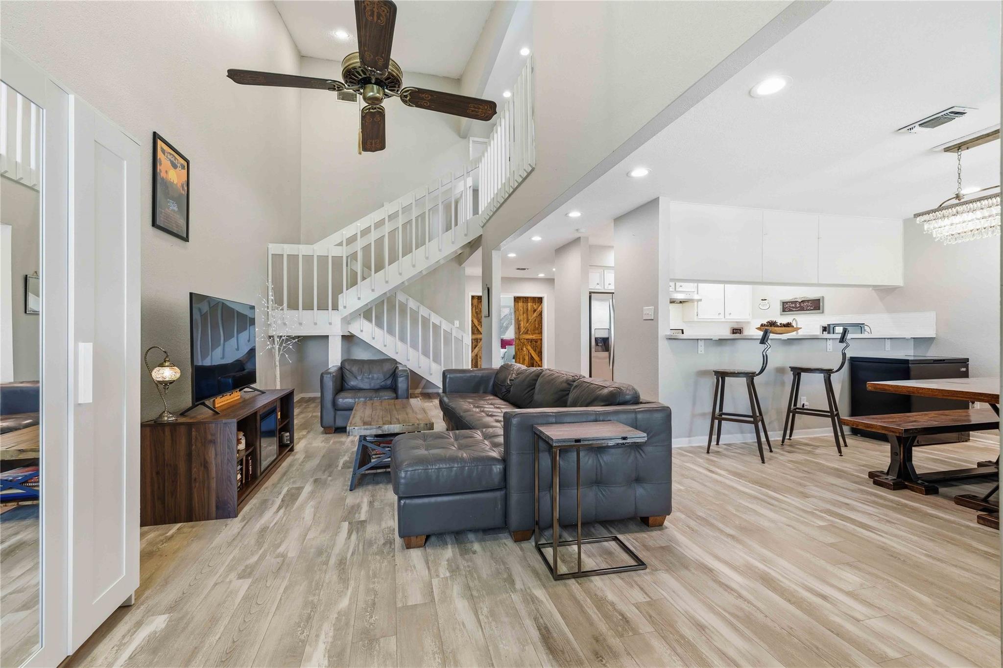 320 Twin Sails Horseshoe Bay TX 78657