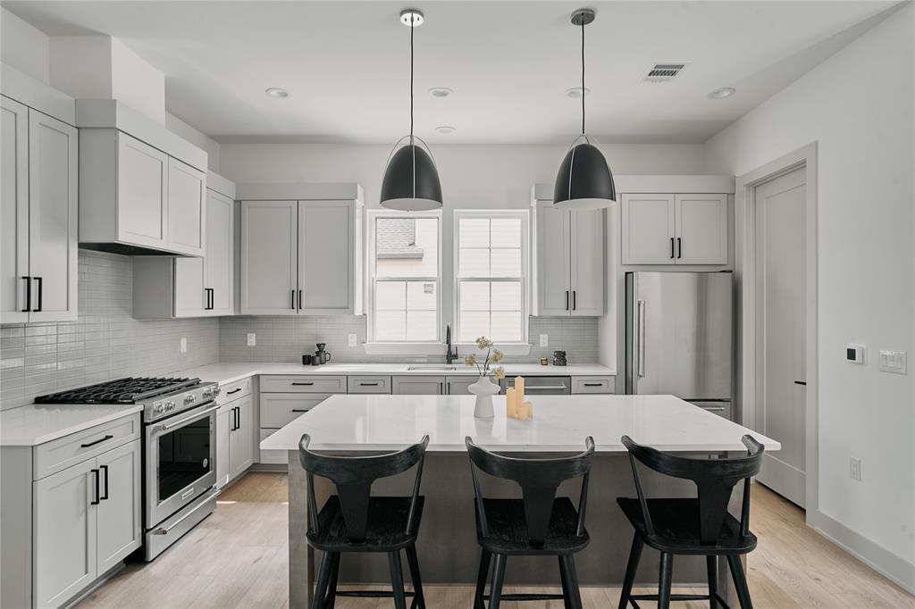 2209 Woodland Avenue Austin TX 78741