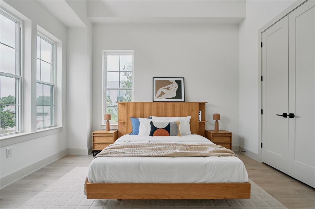 2209 Woodland Avenue Austin TX 78741