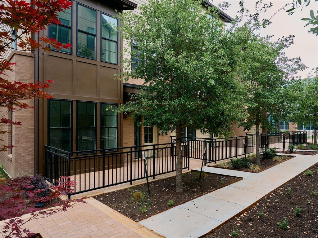 2209 Woodland Avenue Austin TX 78741