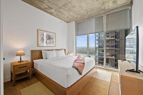 48 East Avenue Austin TX 78701
