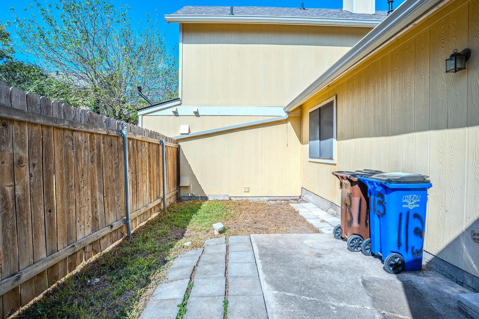 11901 Swearingen Drive Austin TX 78758