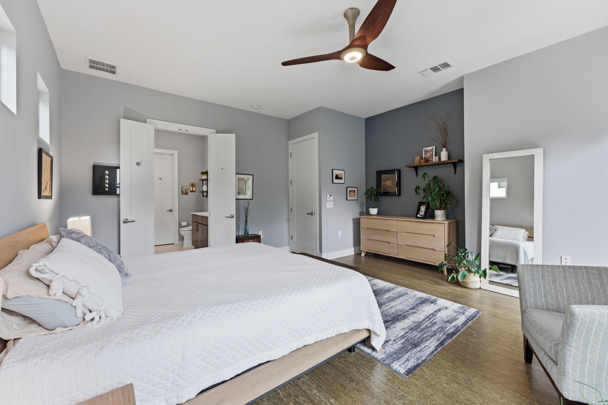 2712 S 5th Street Austin TX 78704