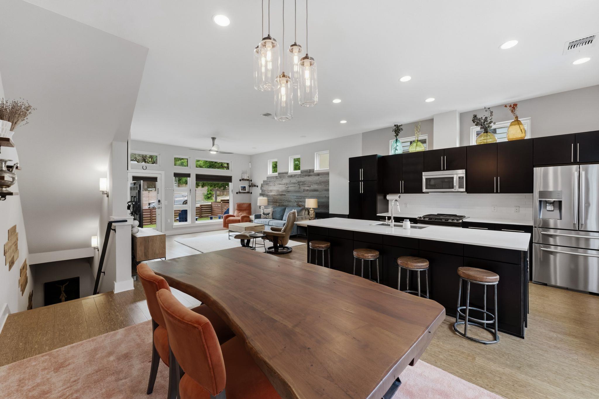 2712 S 5th Street Austin TX 78704