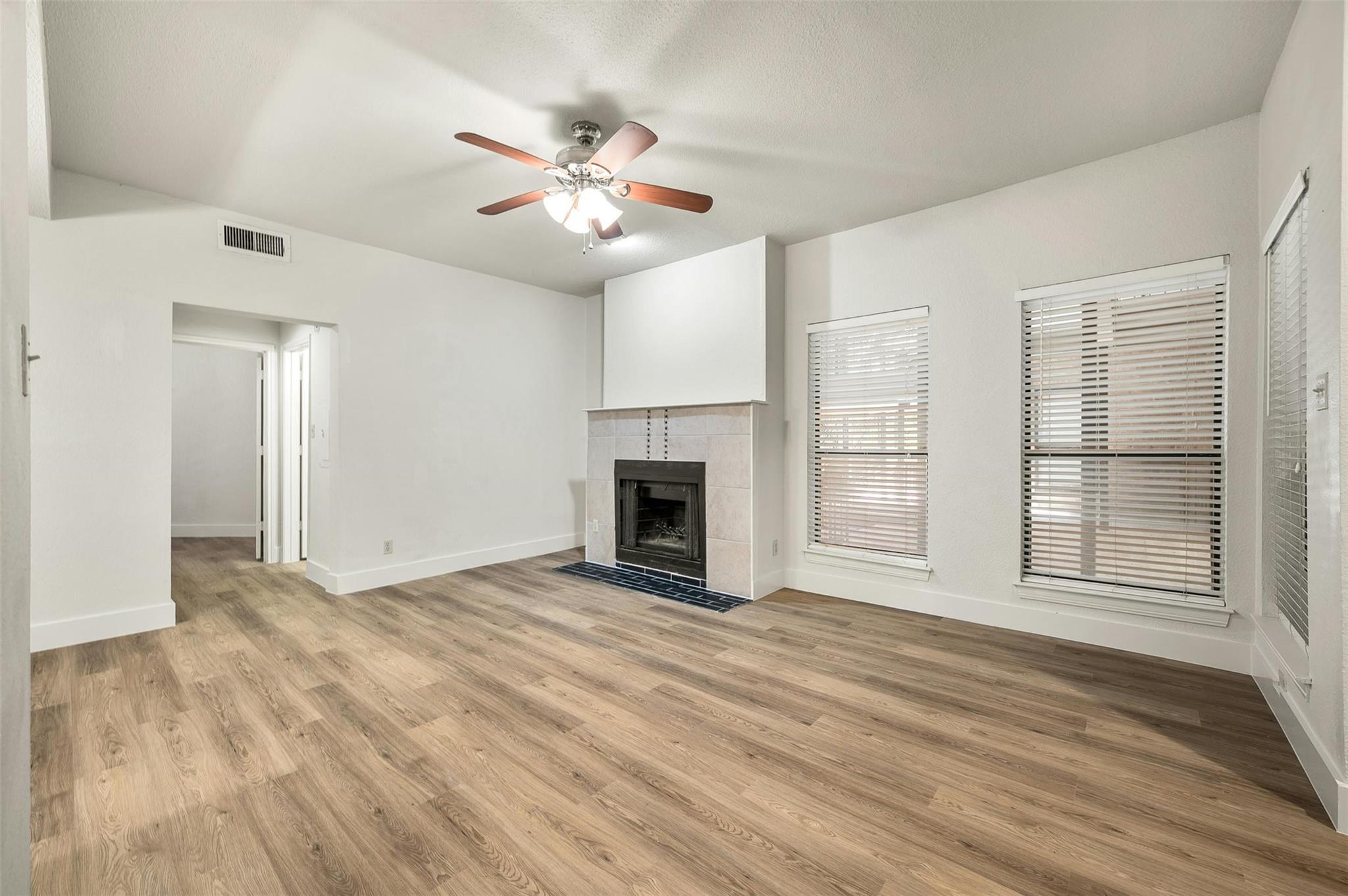 1910 Robbins Place Austin TX 78705