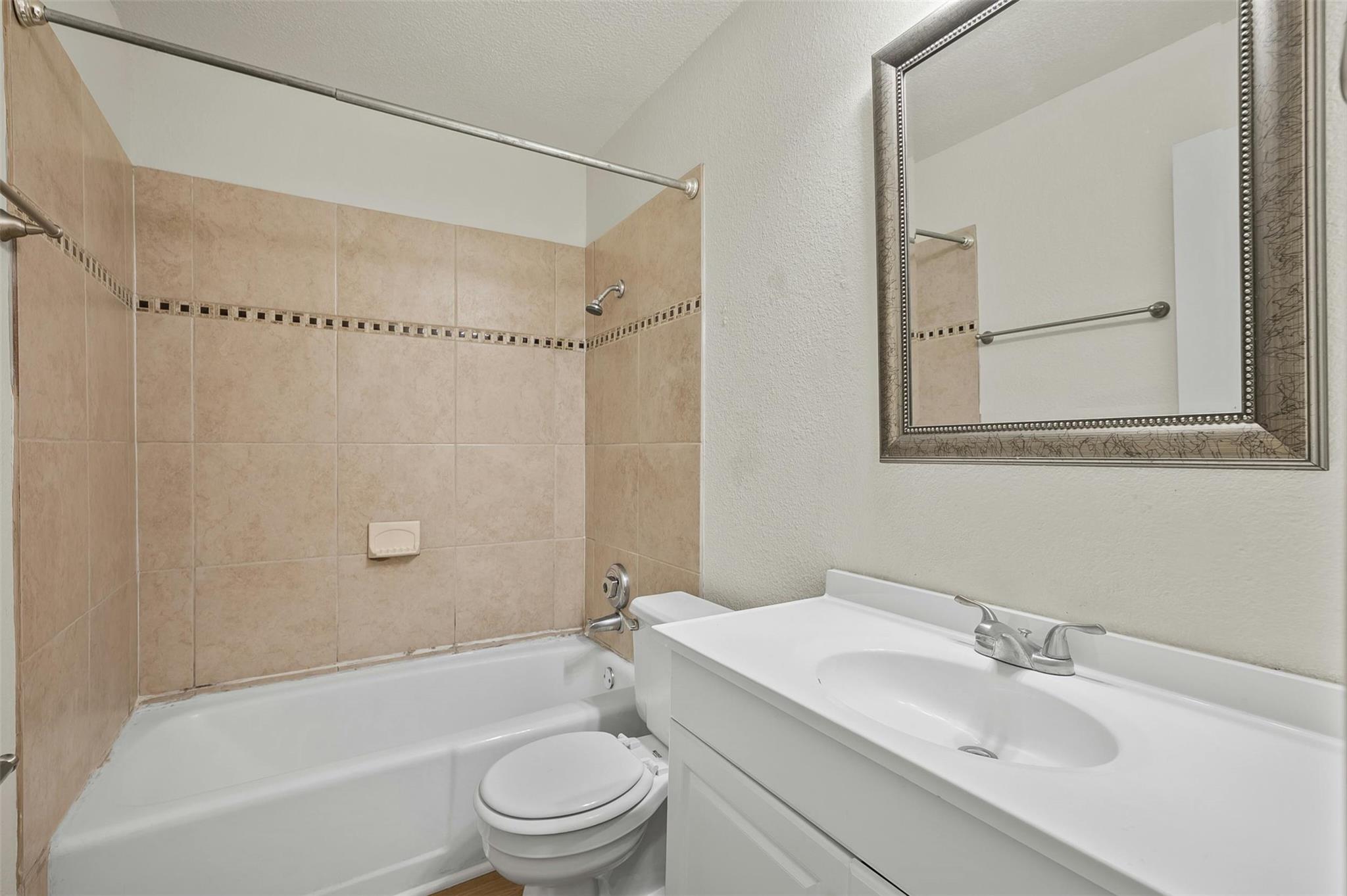 1910 Robbins Place Austin TX 78705