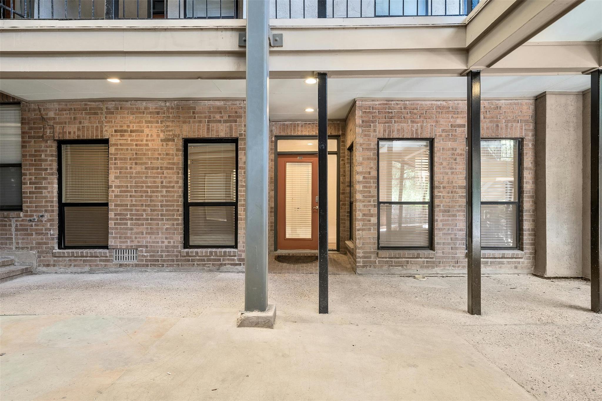 1910 Robbins Place Austin TX 78705