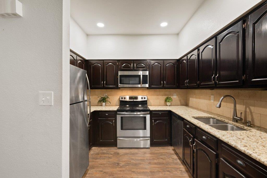 1910 Robbins Place Austin TX 78705