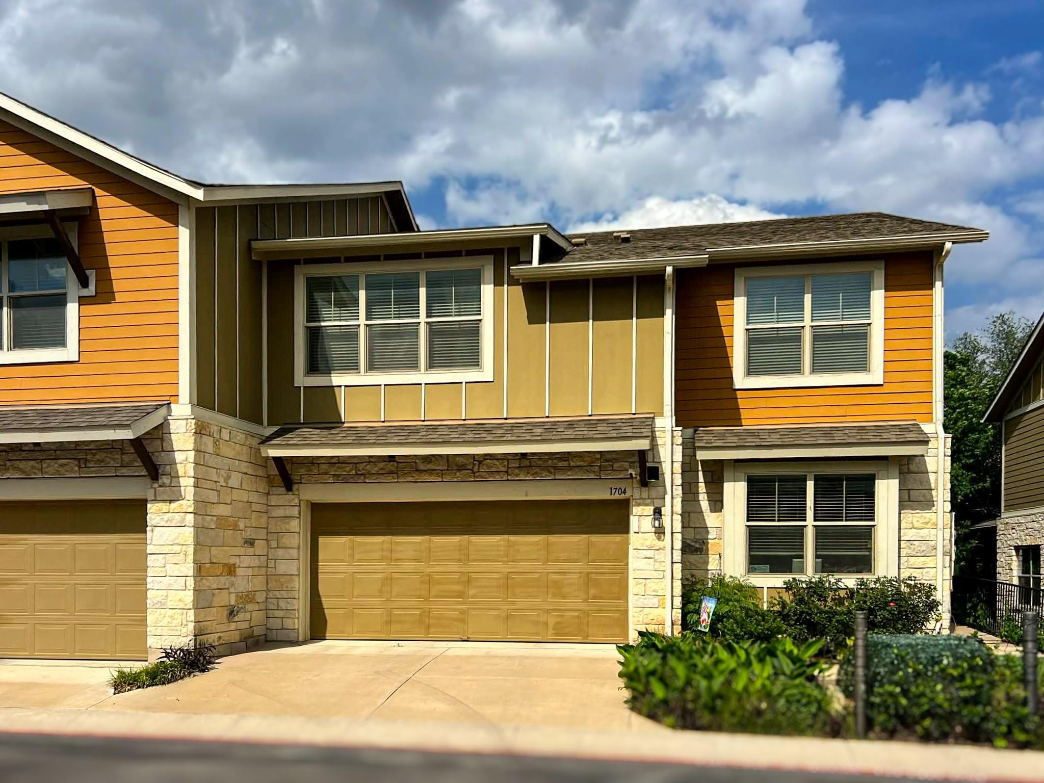 516 E Slaughter Lane Austin TX 78744