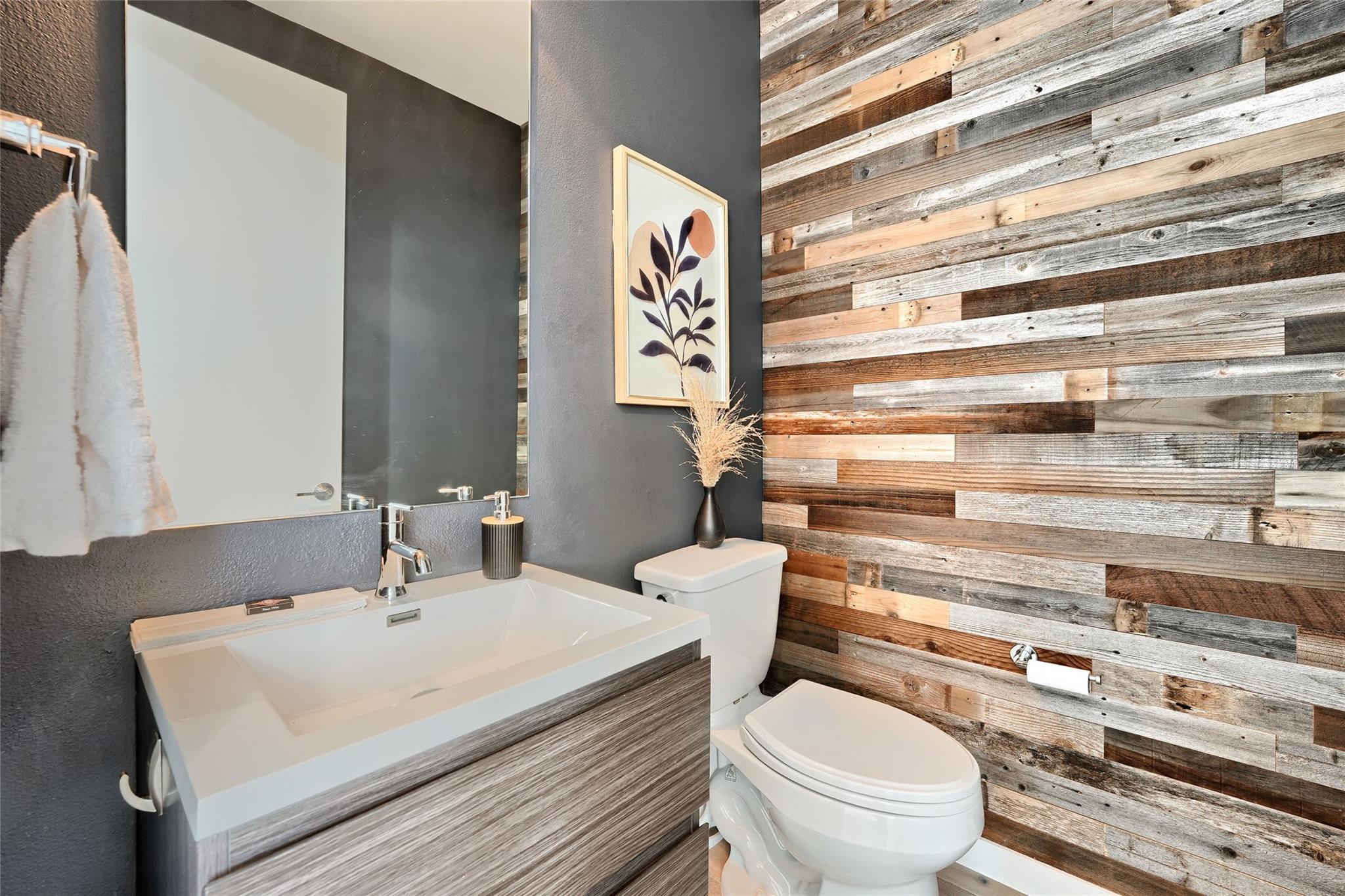 2301 Bluebonnet Lane Austin TX 78704