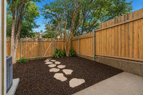 11901 Swearingen Drive Austin TX 78758