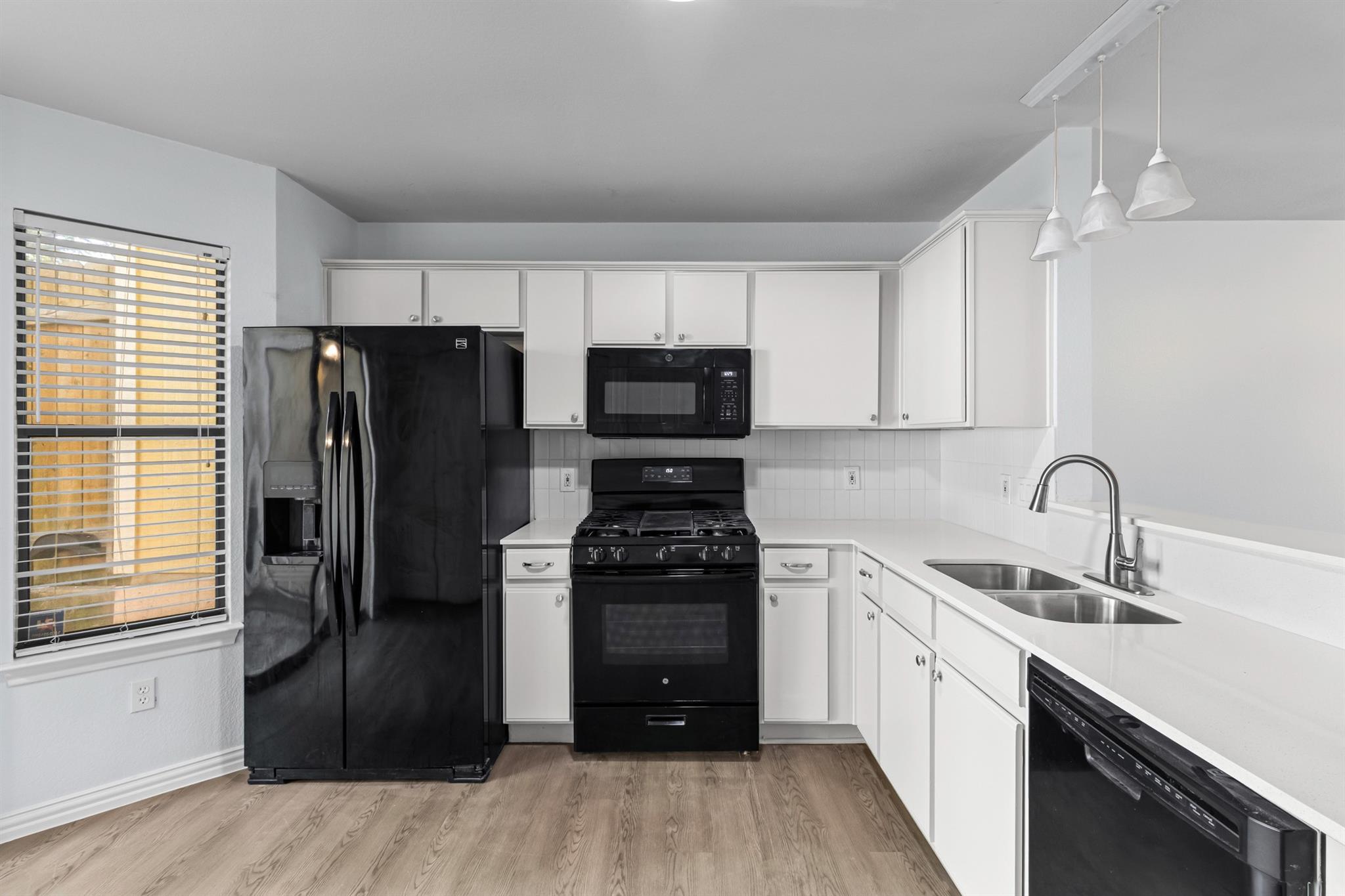 11901 Swearingen Drive Austin TX 78758