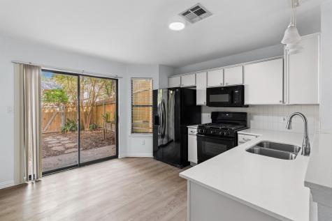 11901 Swearingen Drive Austin TX 78758