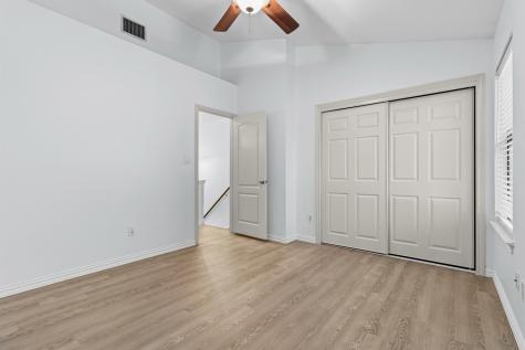 11901 Swearingen Drive Austin TX 78758