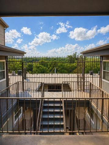 2704 Salado Street Austin TX 78705