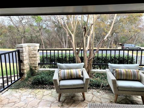 105 Birdie Drive The Hills TX 78738