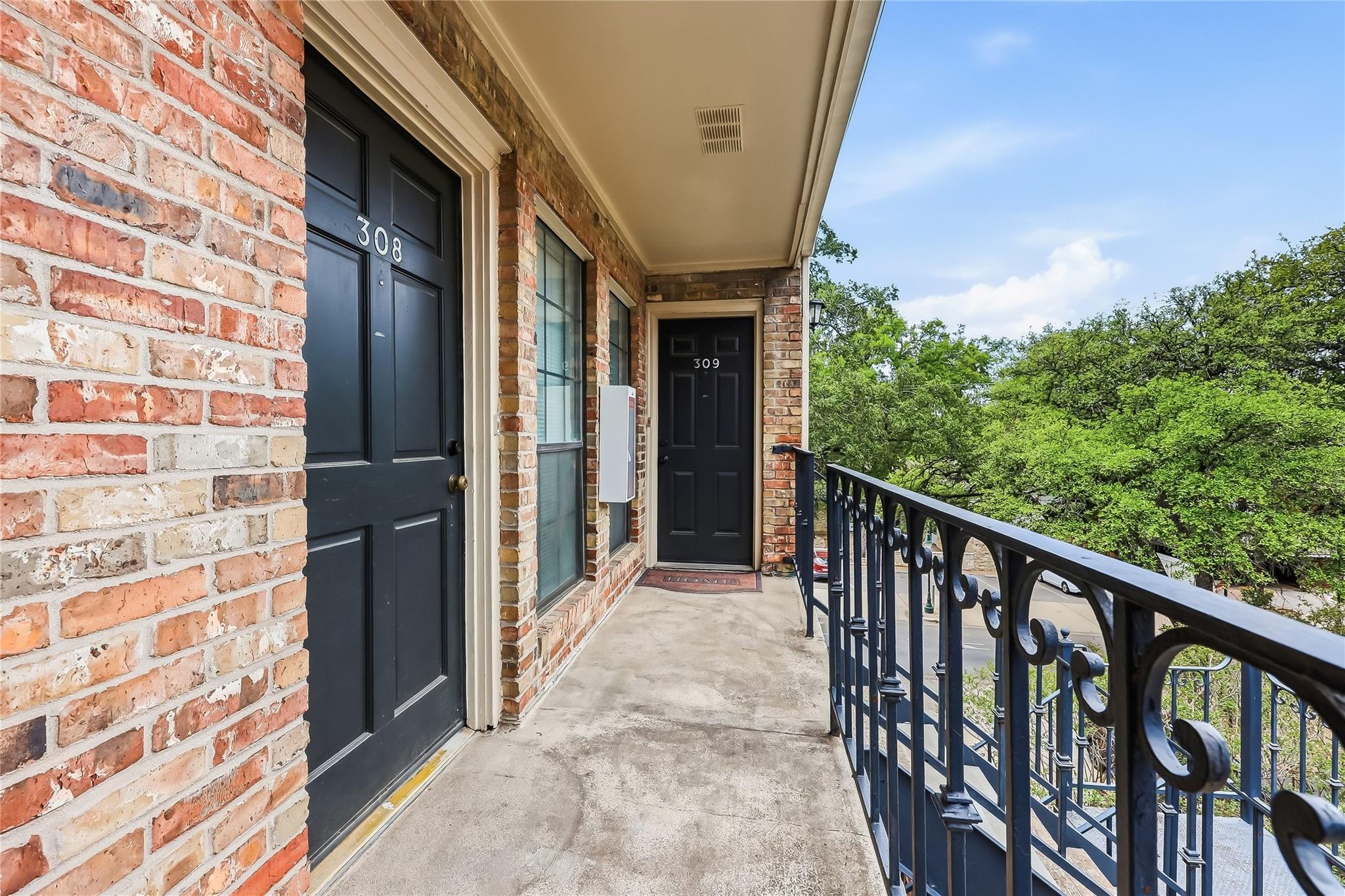 2801 Rio Grande Street Austin TX 78705