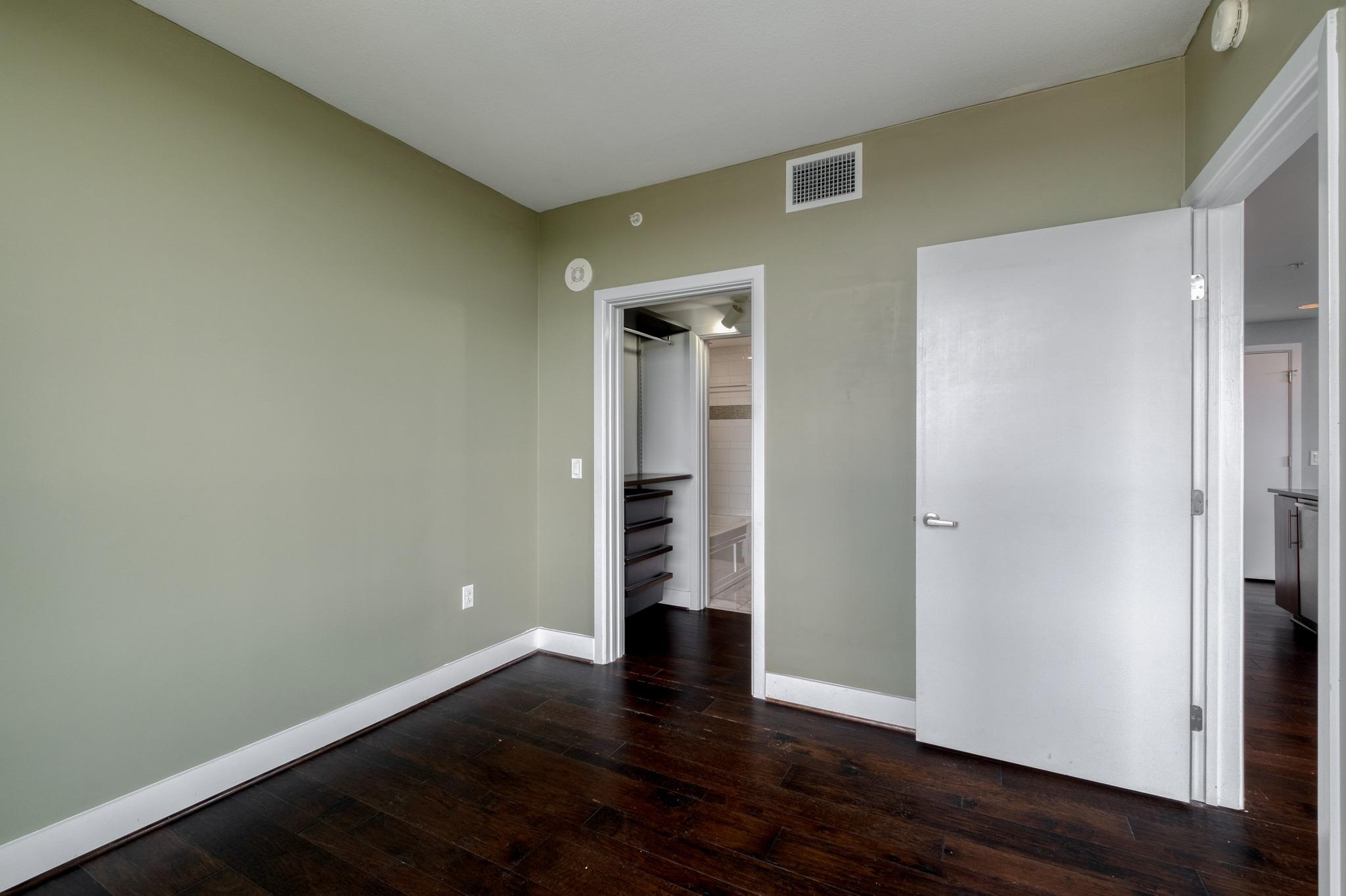 300 Bowie Street Austin TX 78703