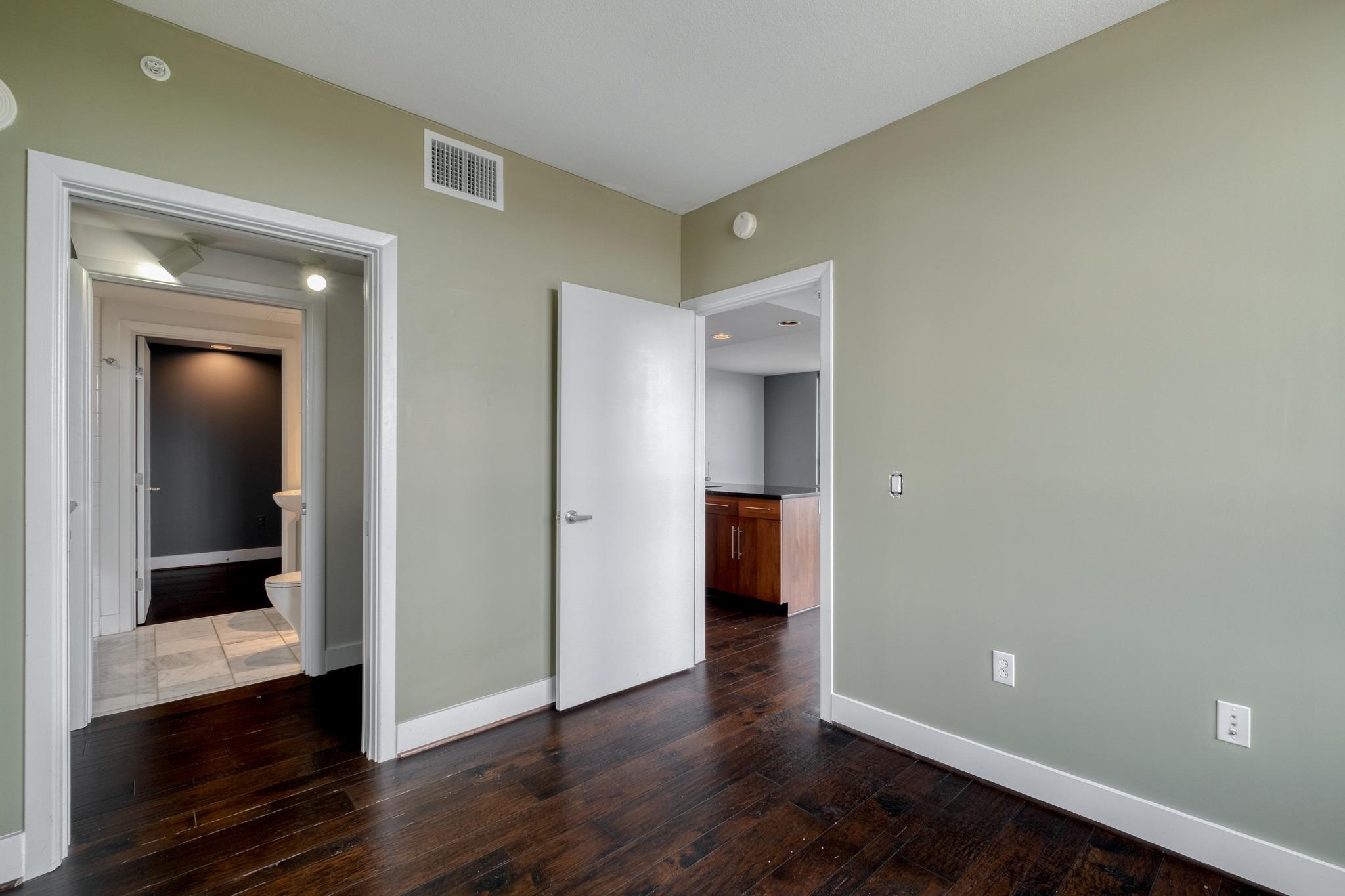 300 Bowie Street Austin TX 78703