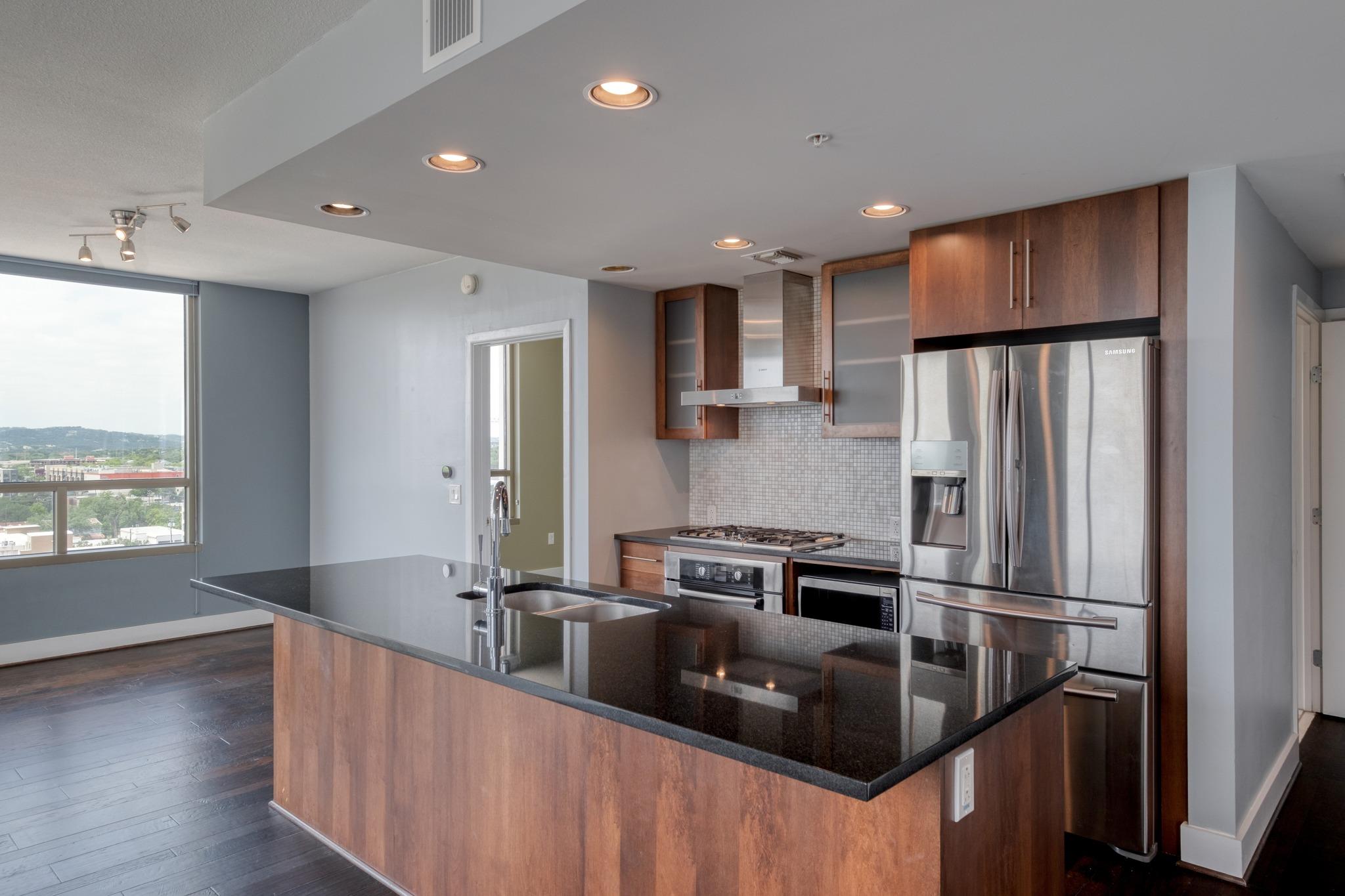 300 Bowie Street Austin TX 78703