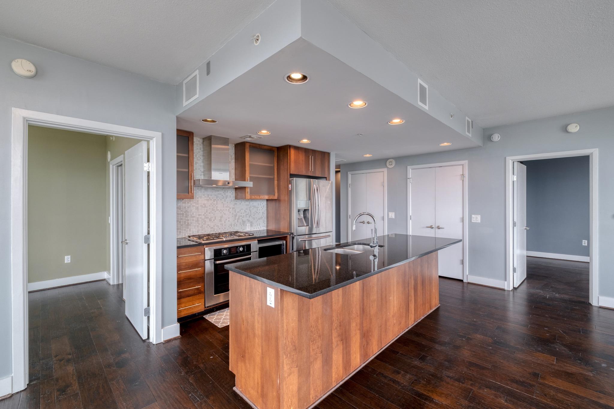 300 Bowie Street Austin TX 78703