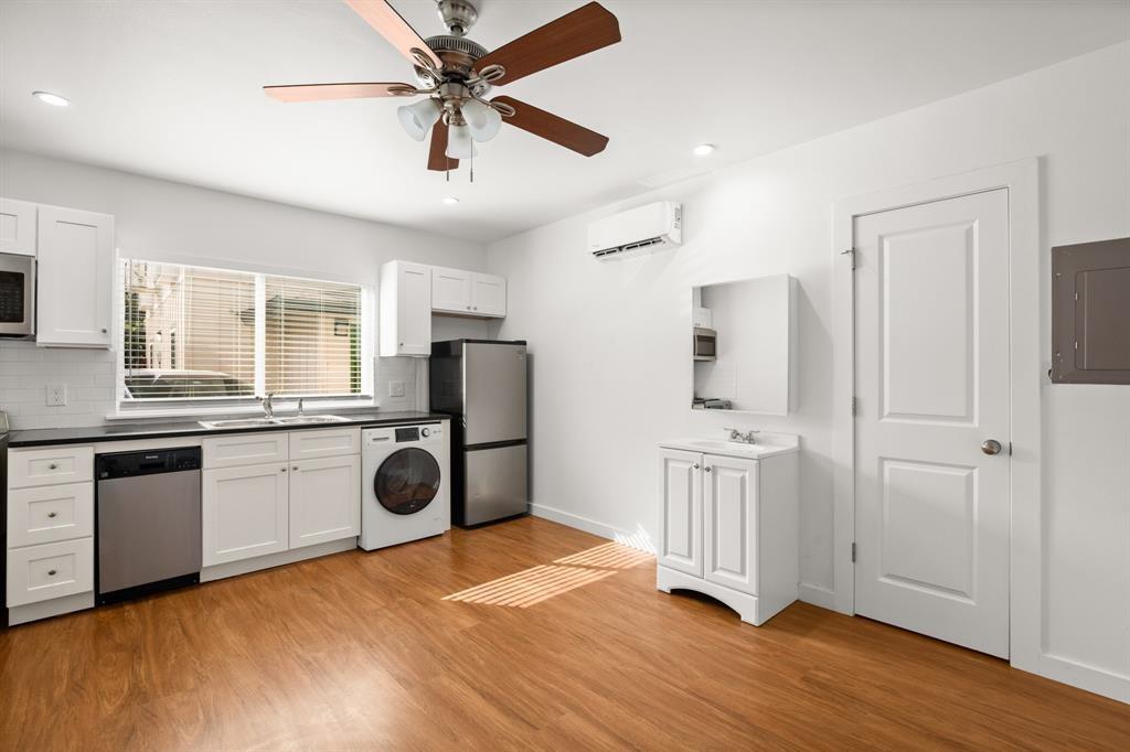 306 E 30th Street Austin TX 78705